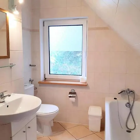 Large, Comfortable Near The 度假居 普鲁斯基