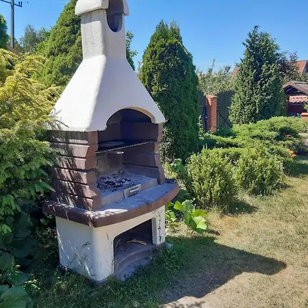 Large, Comfortable Near The Holiday home *